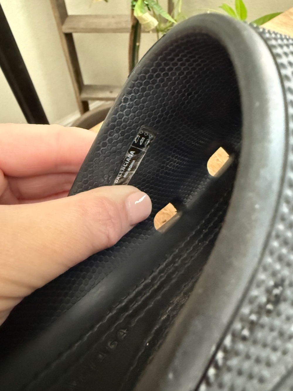 Black Balenciaga x Crocs Pool Slides (size 36EU or 6US) - Picture 2 of 4